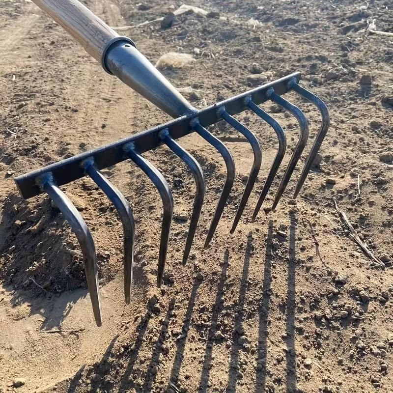 Heavy - Duty Nine Tine Garden Hoe